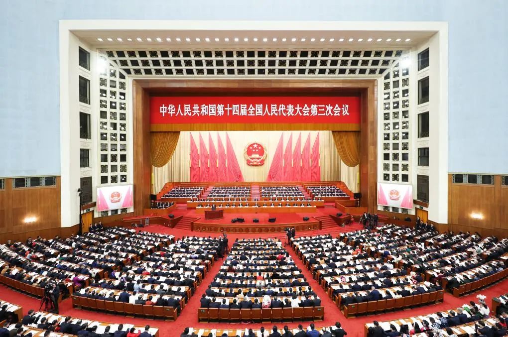 政府工作報(bào)告極簡版來了！